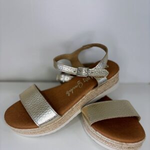Oh My Sandals - Sandalias Plataforma Doradas