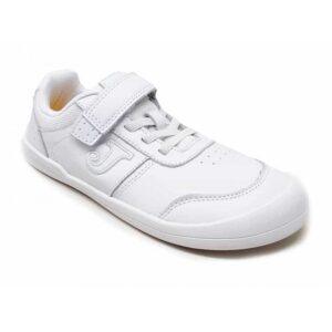 Joma Vela Jr. Barefoot